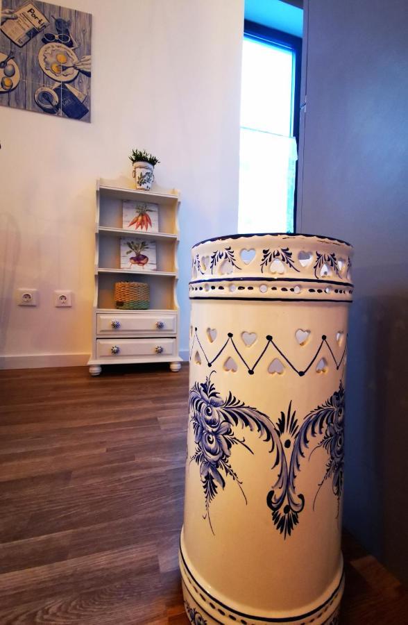 Charming Portuguese Style Apartment, For Rent "Vida A Portuguesa", "Amendoa Or Limao" Alojamento Local ポルティマン エクステリア 写真