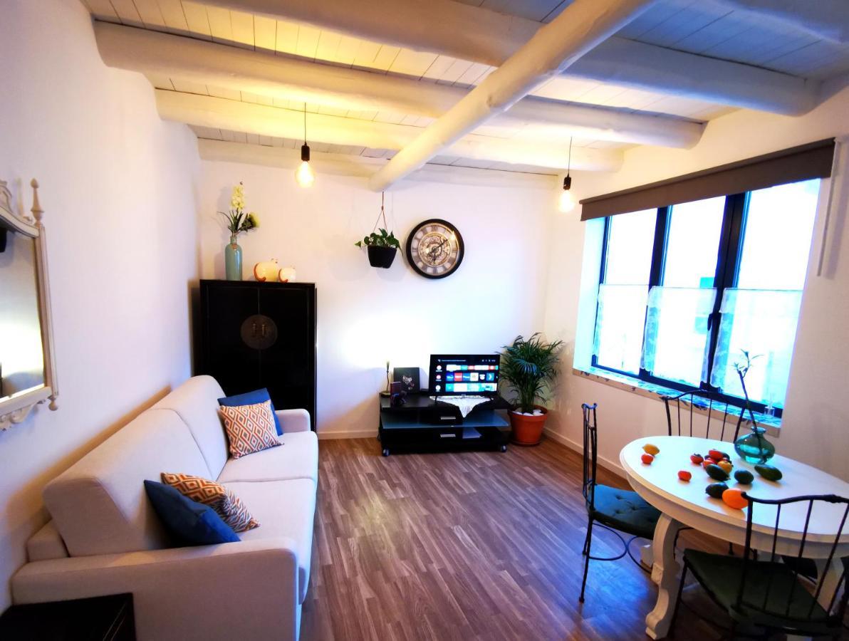 Charming Portuguese Style Apartment, For Rent "Vida A Portuguesa", "Amendoa Or Limao" Alojamento Local ポルティマン エクステリア 写真